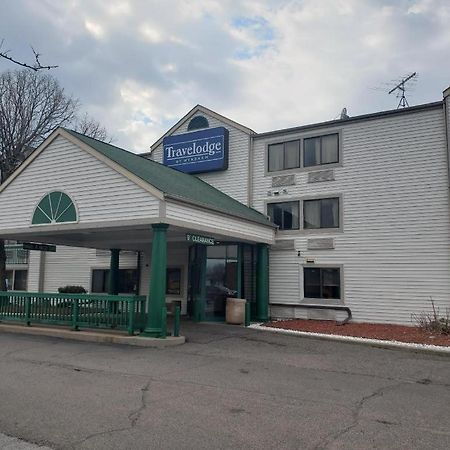 Travelodge By Wyndham Brooklyn Center Exterior foto